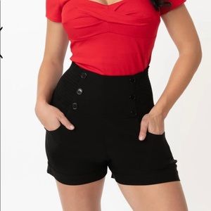 Black vintage High Waist Shorts L 10/12